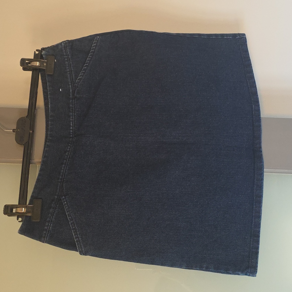 Northern Reflections Women's Dark Blue Mini Skort 3/$25